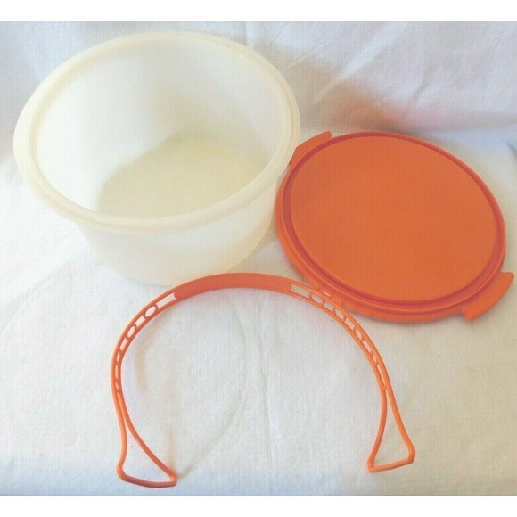 Vintage Tupperware Cake Taker With Handle 684-7 Orange 10” Round - Picture 4 of 7